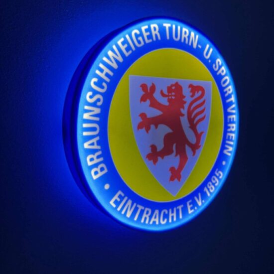 Eintracht Braunschweig LED Leuchtschild mit offiziellem Vereinslogo in warmem Licht